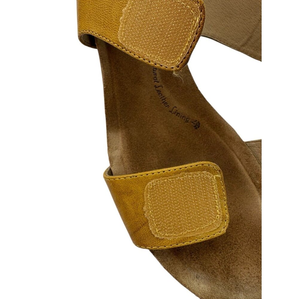 *Sofft Verdi Comfort Sandals Womens 10W Mustard Yellow Hook & Loop Coastal Beach - Picture 14 of 15